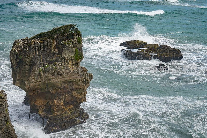 Punakaiki Pancake Rocks and Blowholes Walk, Paparoa国家公园，新西兰